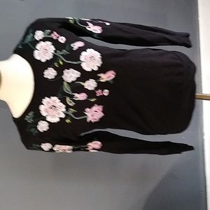 Loft woman's black embroidery crew neck pullover top size xs